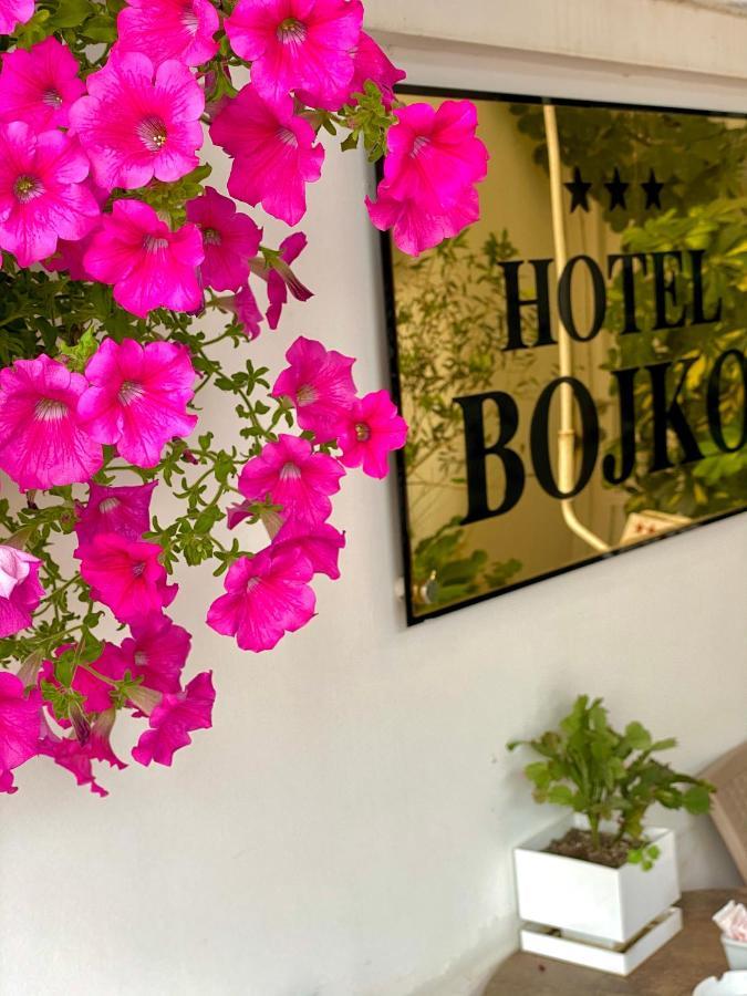 Hotel Bojko Vlore Bagian luar foto