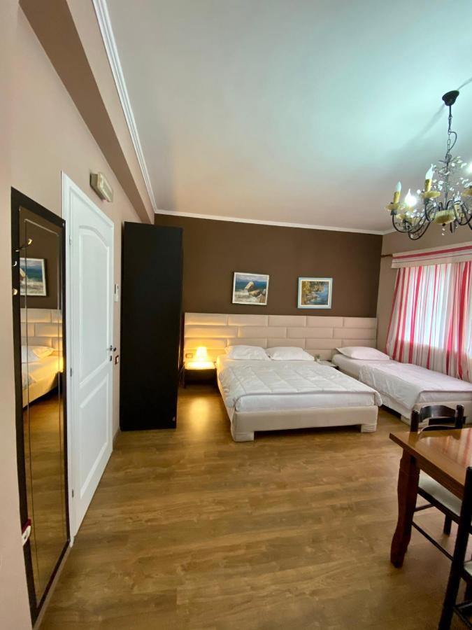 Hotel Bojko Vlore Bagian luar foto