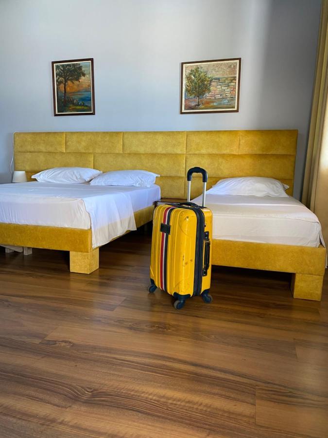 Hotel Bojko Vlore Bagian luar foto