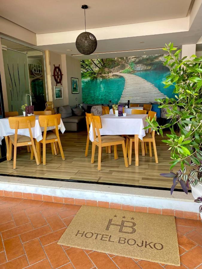 Hotel Bojko Vlore Bagian luar foto