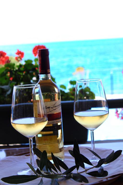 Hotel Bojko Vlore Bagian luar foto